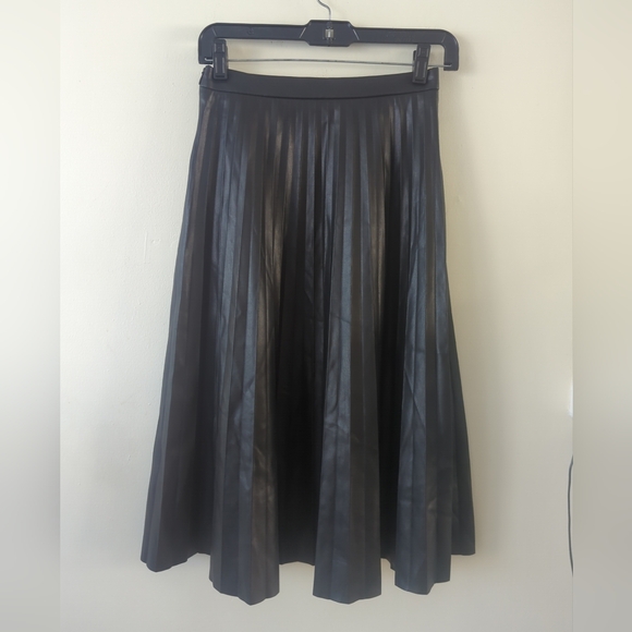Aqua pleated midi skirt women's size extra small, solid black Whichy/ Minimalist - Picture 1 of 5